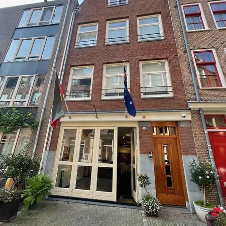 Amsterdam-bnb 3*