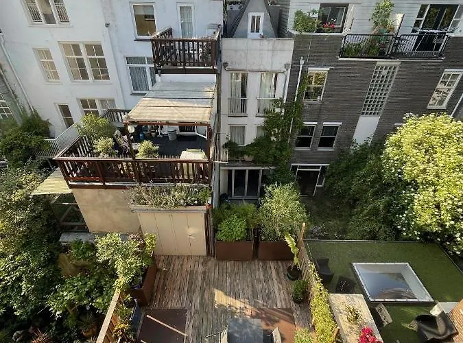 Amsterdam-bnb Bed & Breakfast 3*